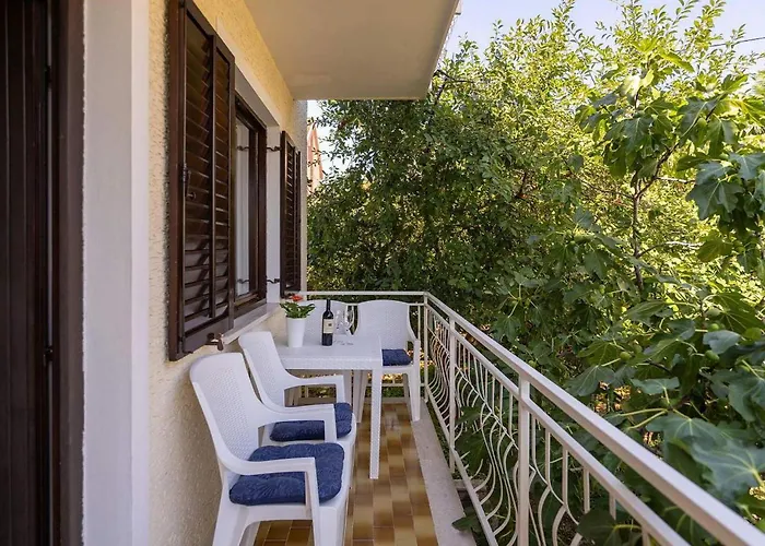 Awesome In With Wifi Apartman Porec